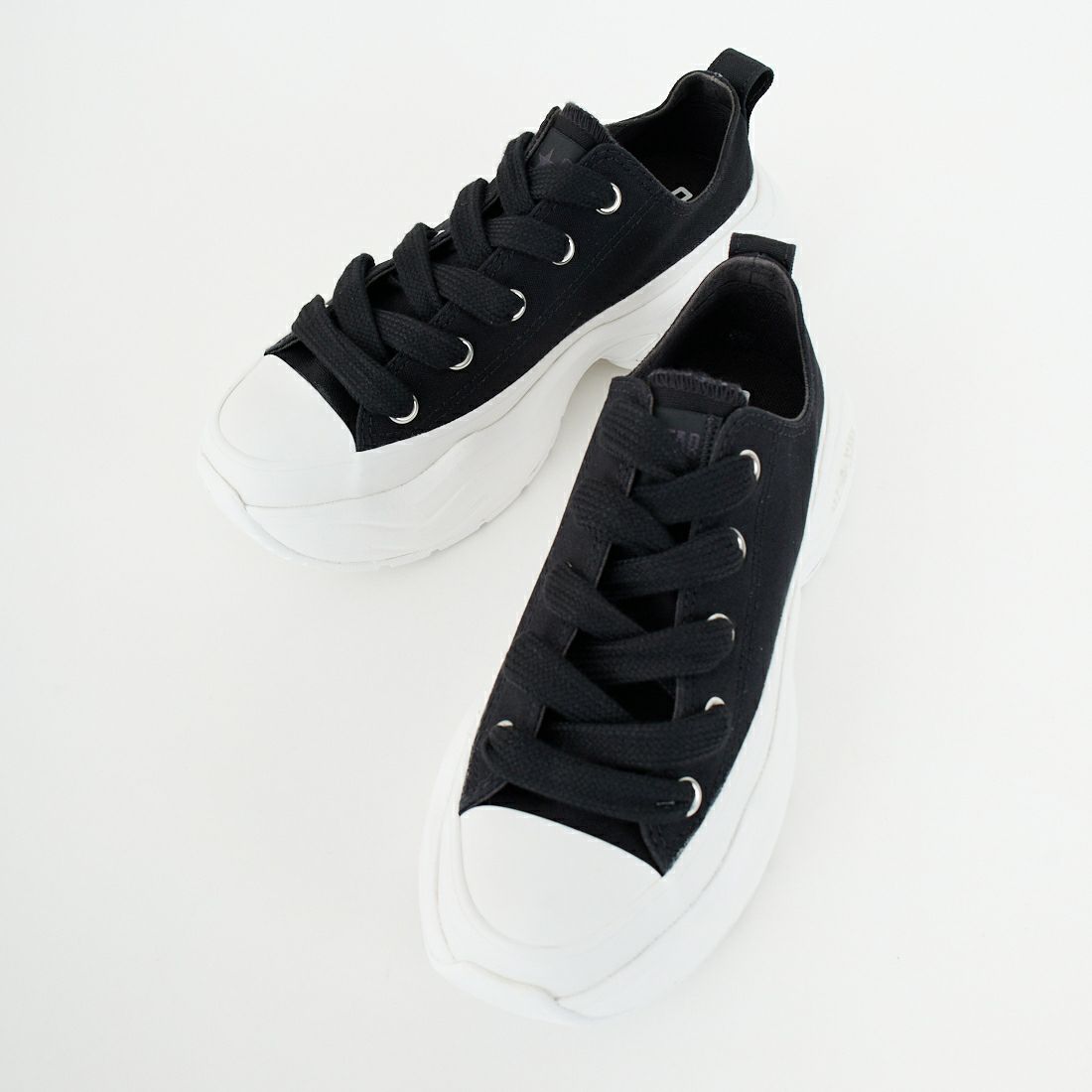 CONVERSE [コンバース] オールスター サージトレーナーOX [AS-SURGETRAINER-OX] ﾌﾞﾗｯｸ/ﾎﾜｲﾄ
