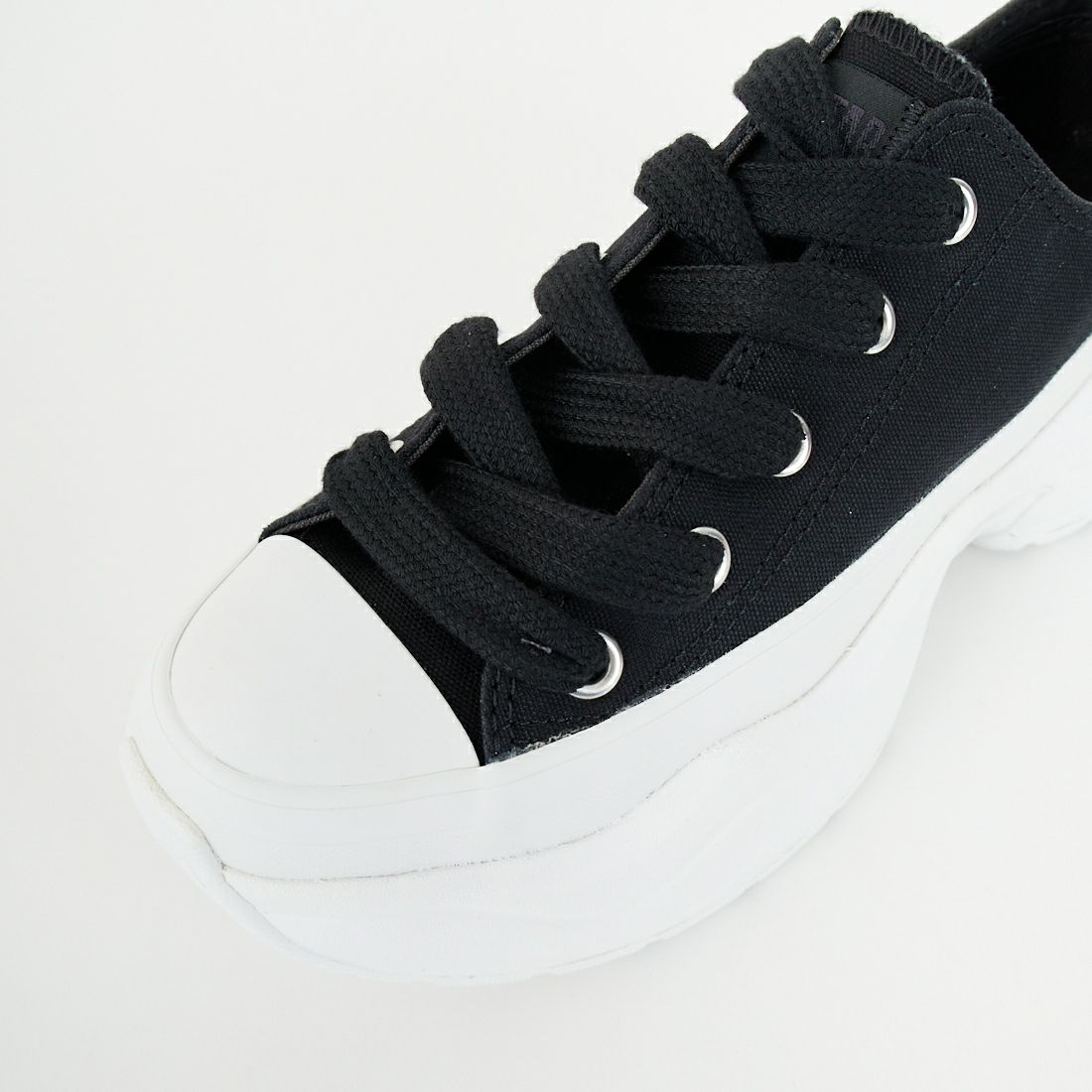 CONVERSE [コンバース] オールスター サージトレーナーOX [AS-SURGETRAINER-OX] ﾌﾞﾗｯｸ/ﾎﾜｲﾄ
