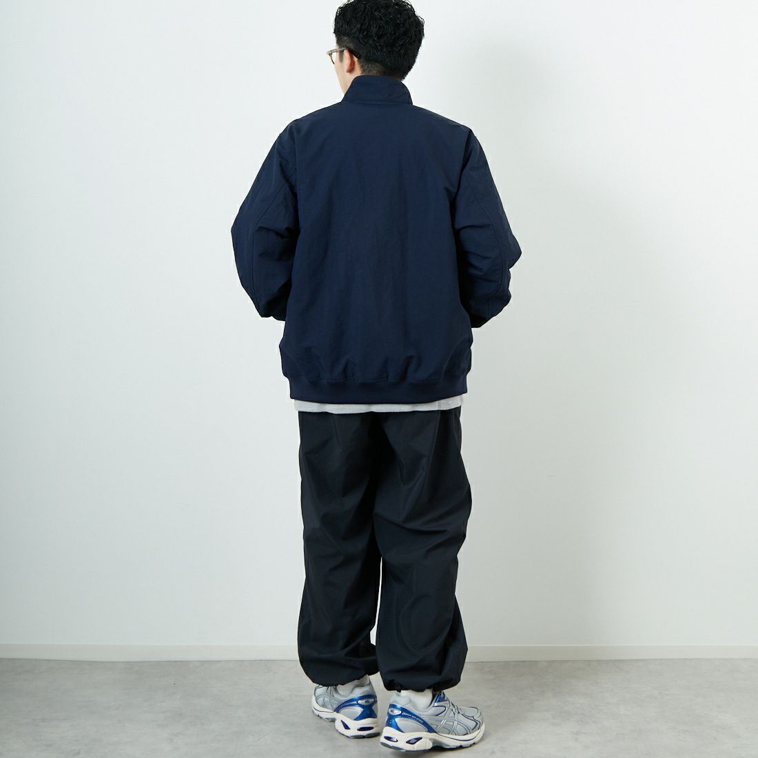 FRED PERRY [フレッドペリー] 別注 ナイロンブレンサムジャケット [FPM-25A-007JF] NVY/ECR/HO &&モデル身長：167cm 着用サイズ：14&&
