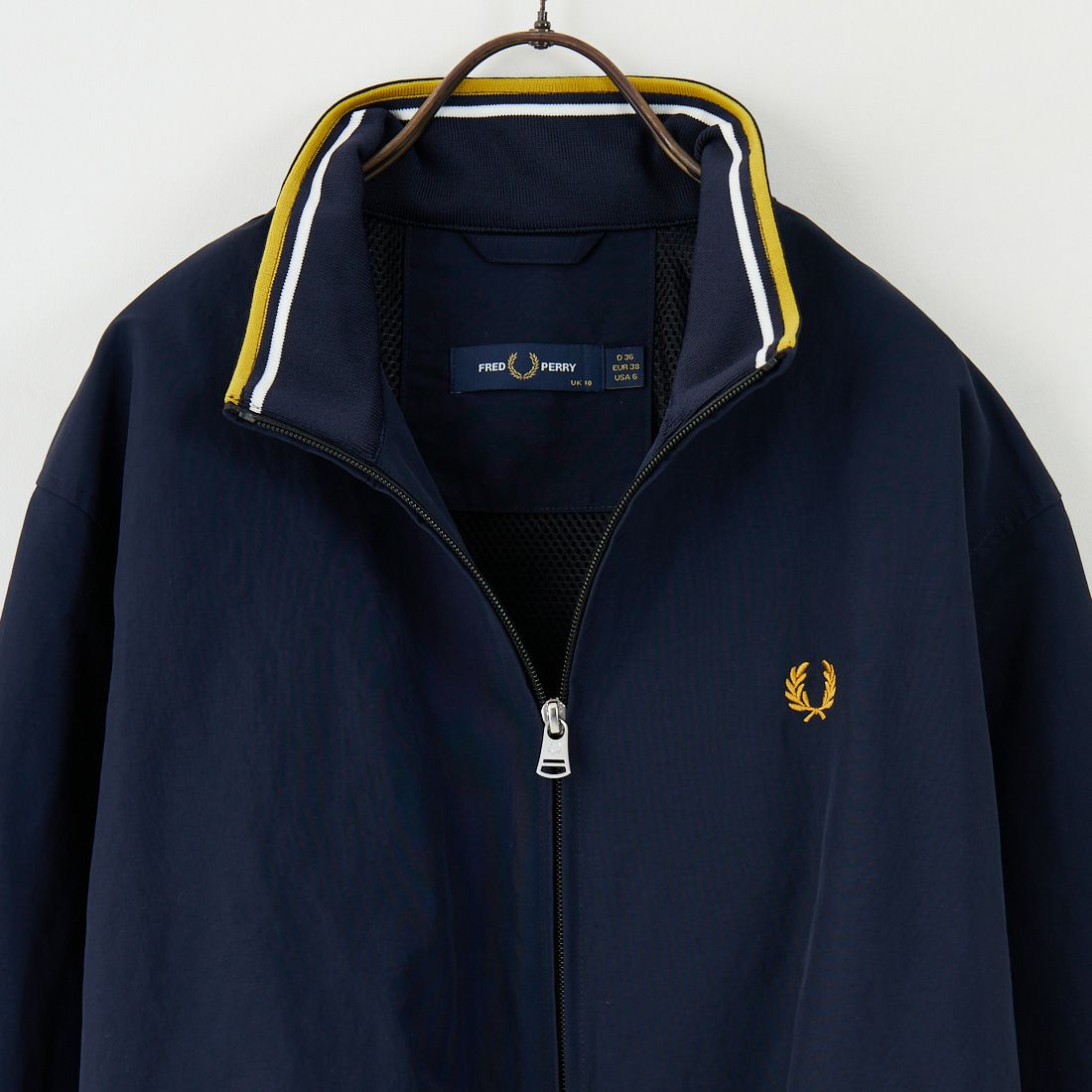 FRED PERRY [フレッドペリー] 別注 ナイロンブレンサムジャケット [FPM-25A-007JF] NVY/ECR/HO