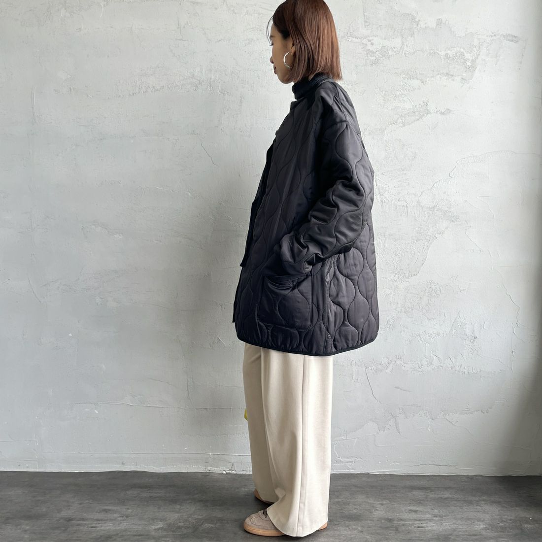 MILITARY [ミリタリー] 別注 M-65 キルティングライナージャケット [T-25789001-JF] BLACK &&モデル身長：159cm 着用サイズ：M&&