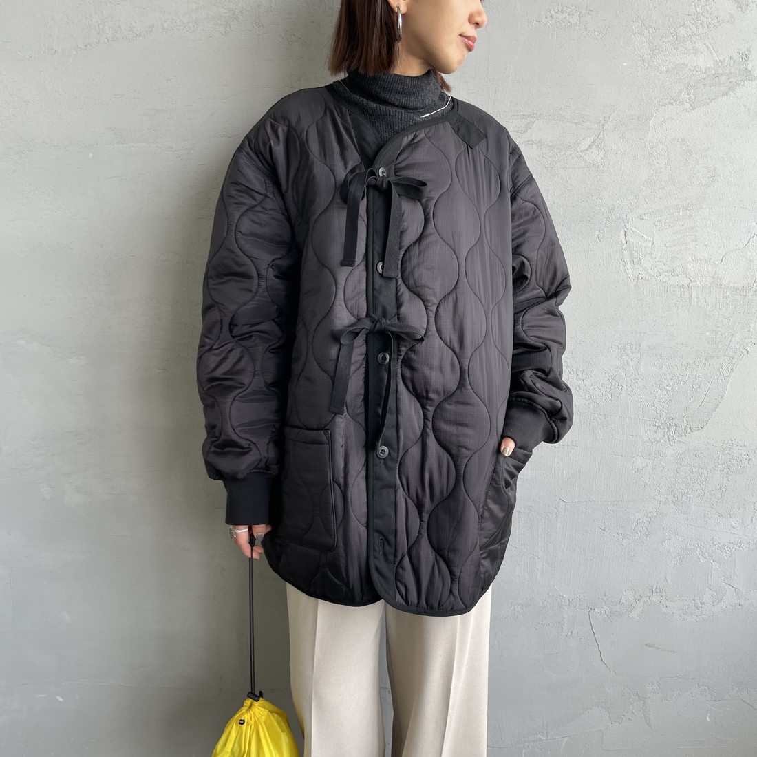 MILITARY [ミリタリー] 別注 M-65 キルティングライナージャケット [T-25789001-JF] BLACK &&モデル身長：159cm 着用サイズ：M&&