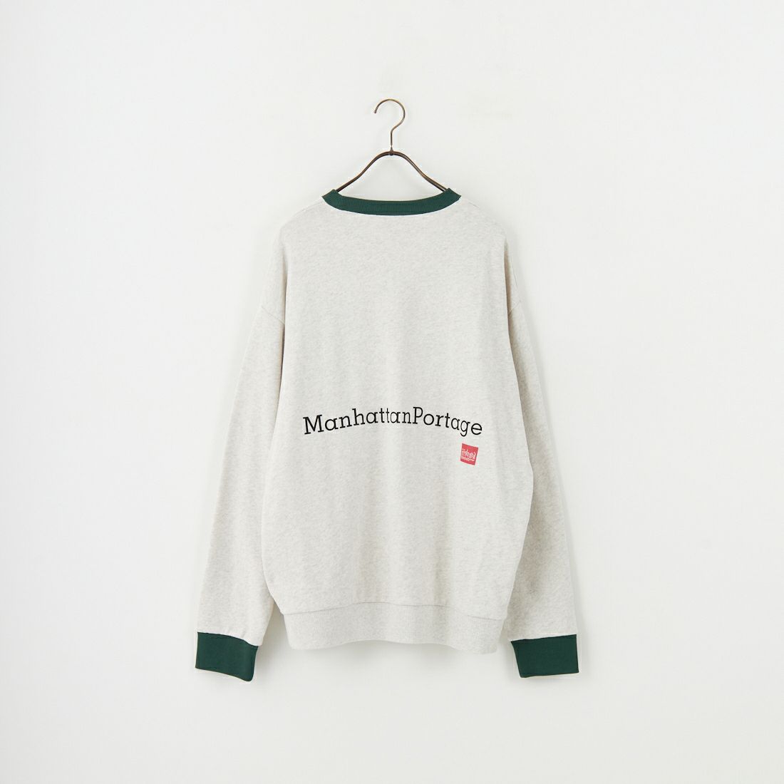 MANHATTAN PORTAGE [マンハッタンポーテージ] 別注 ポケット刺繍 リンガークルーネックスウェット [25FWMP-IN70-JF] OATMEAL
