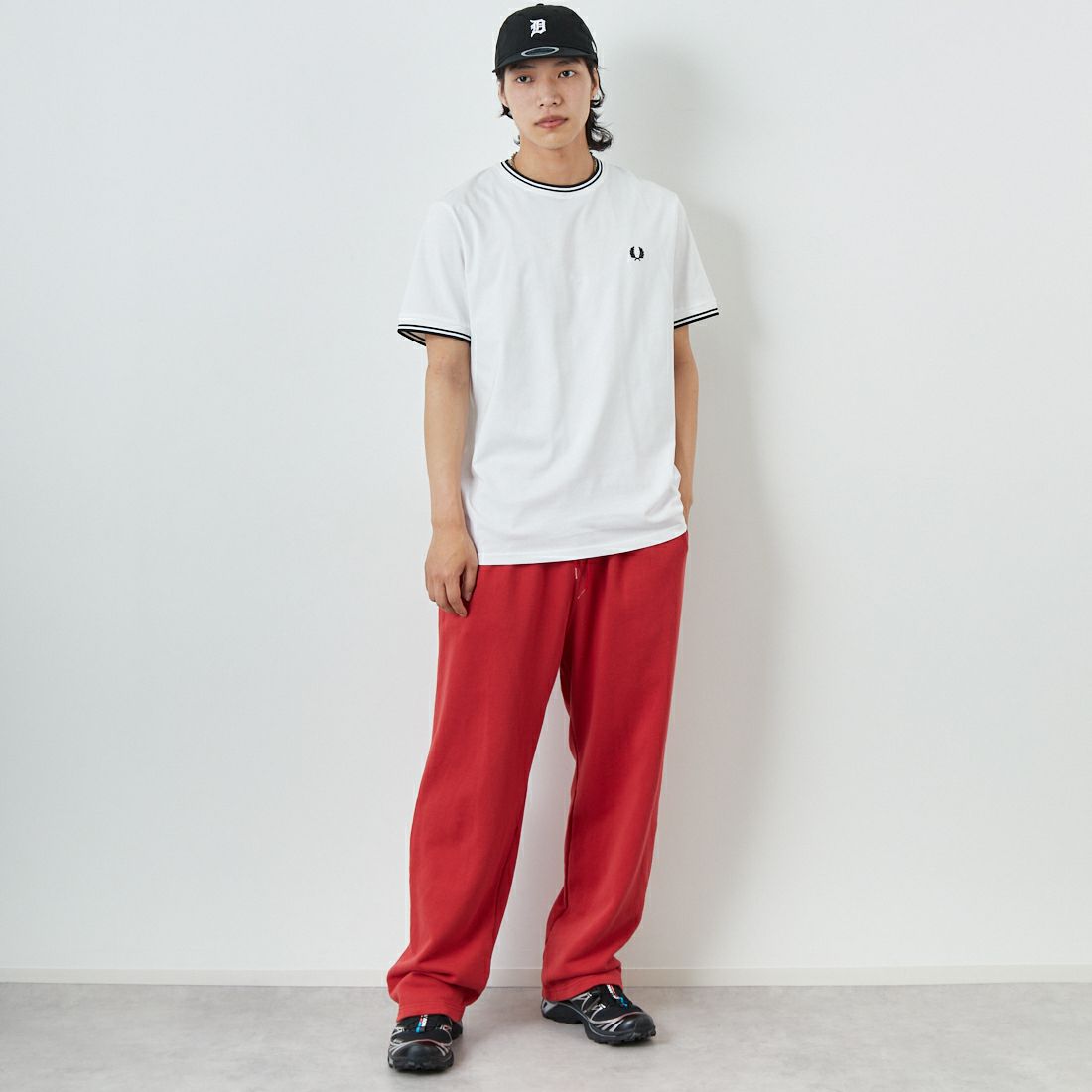 FRED PERRY [フレッドペリー] ツインティップTシャツ [M1588] 100 WHITE &&モデル身長：179cm 着用サイズ：L&&