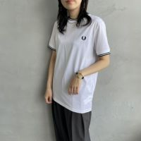 100 WHITE&&モデル身長：160cm 着用サイズ：XS&&