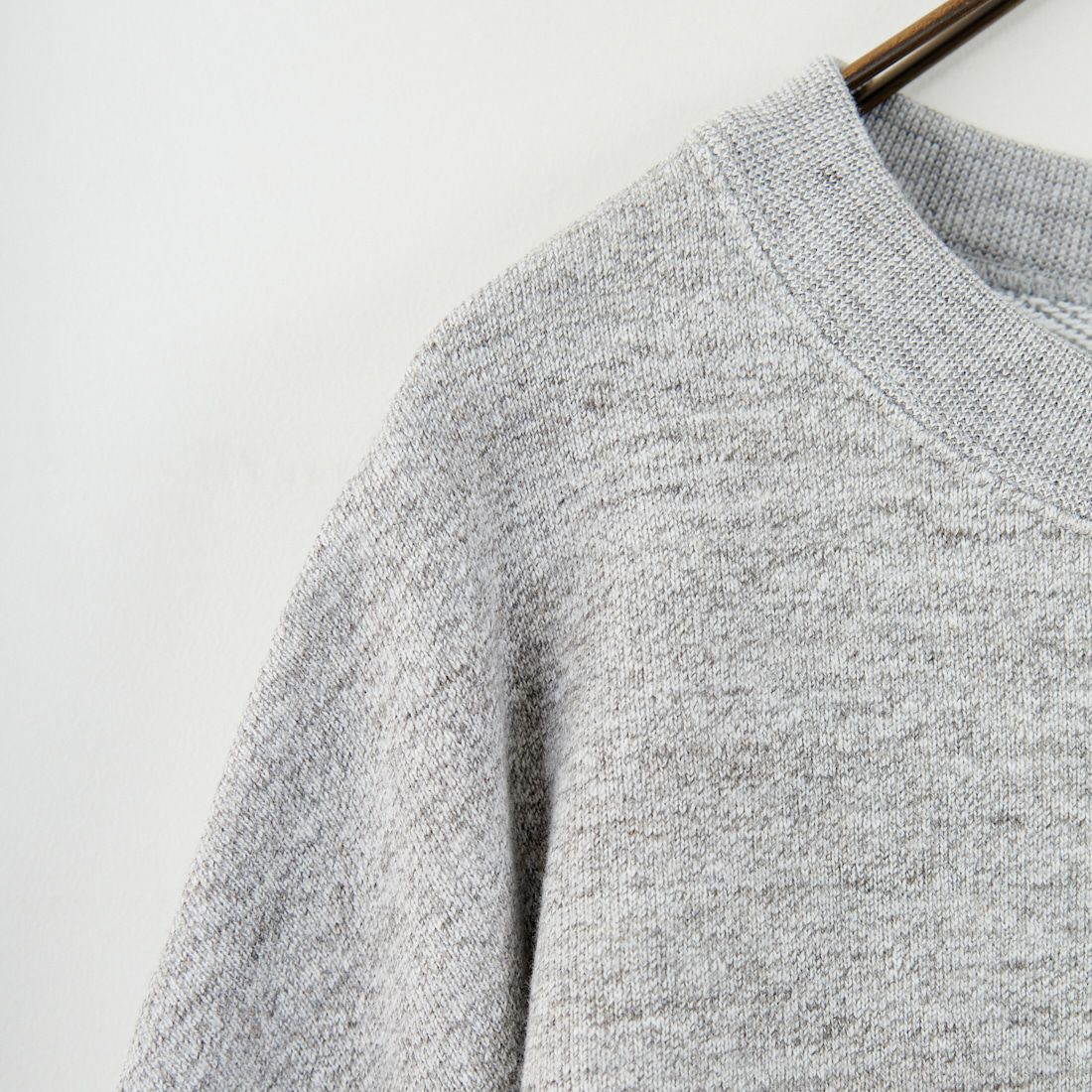 Americana × JEANS FACTORY [アメリカーナ × ジーンズファクトリー] 別注 カレッジプリント カットオフスウェット [BRF-736A-2-JF] ﾓｸｸﾞﾚｰ