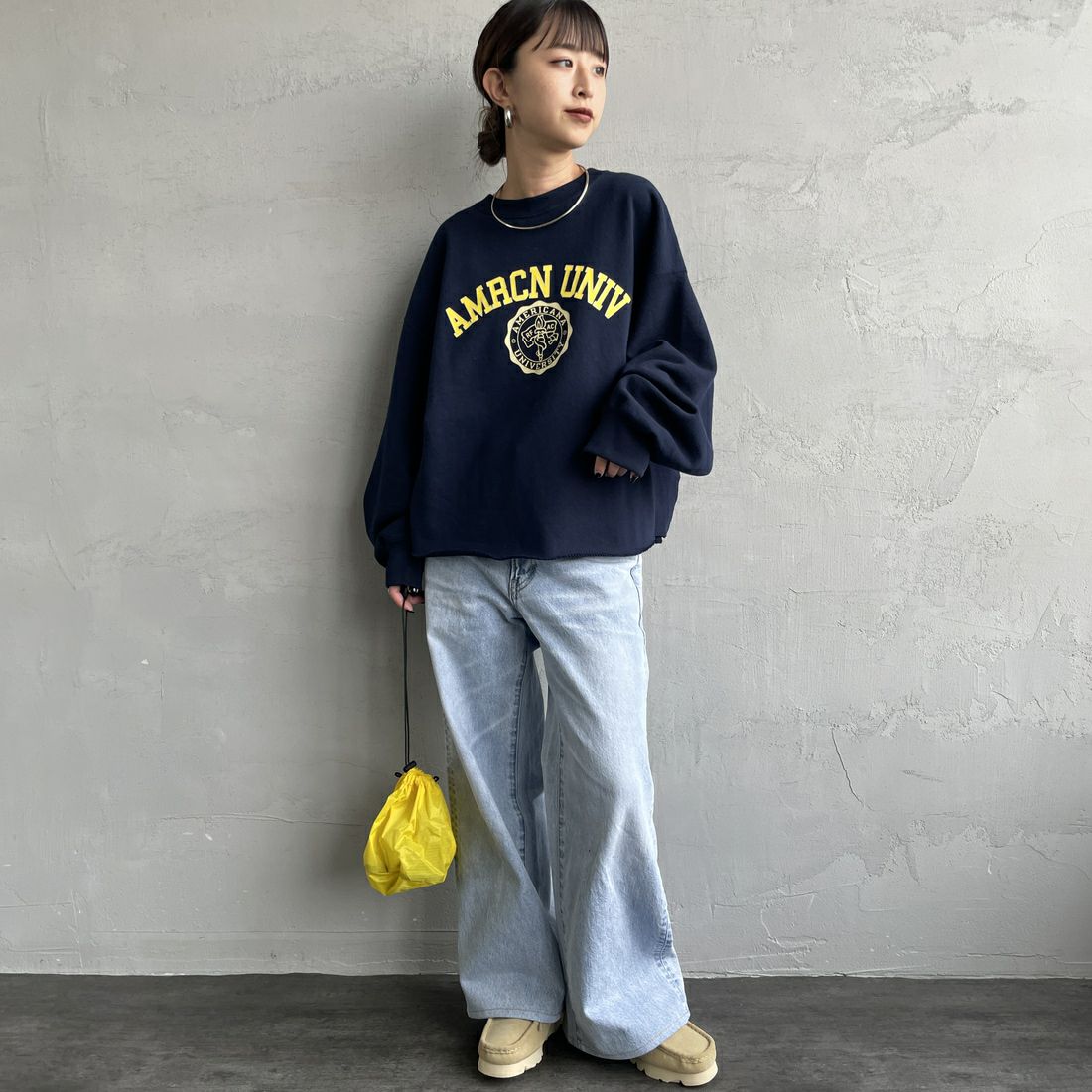 Americana × JEANS FACTORY [アメリカーナ × ジーンズファクトリー] 別注 カレッジプリント カットオフスウェット [BRF-736A-1-JF] ﾈｲﾋﾞｰ &&モデル身長：150cm 着用サイズ：ONE SIZE&&