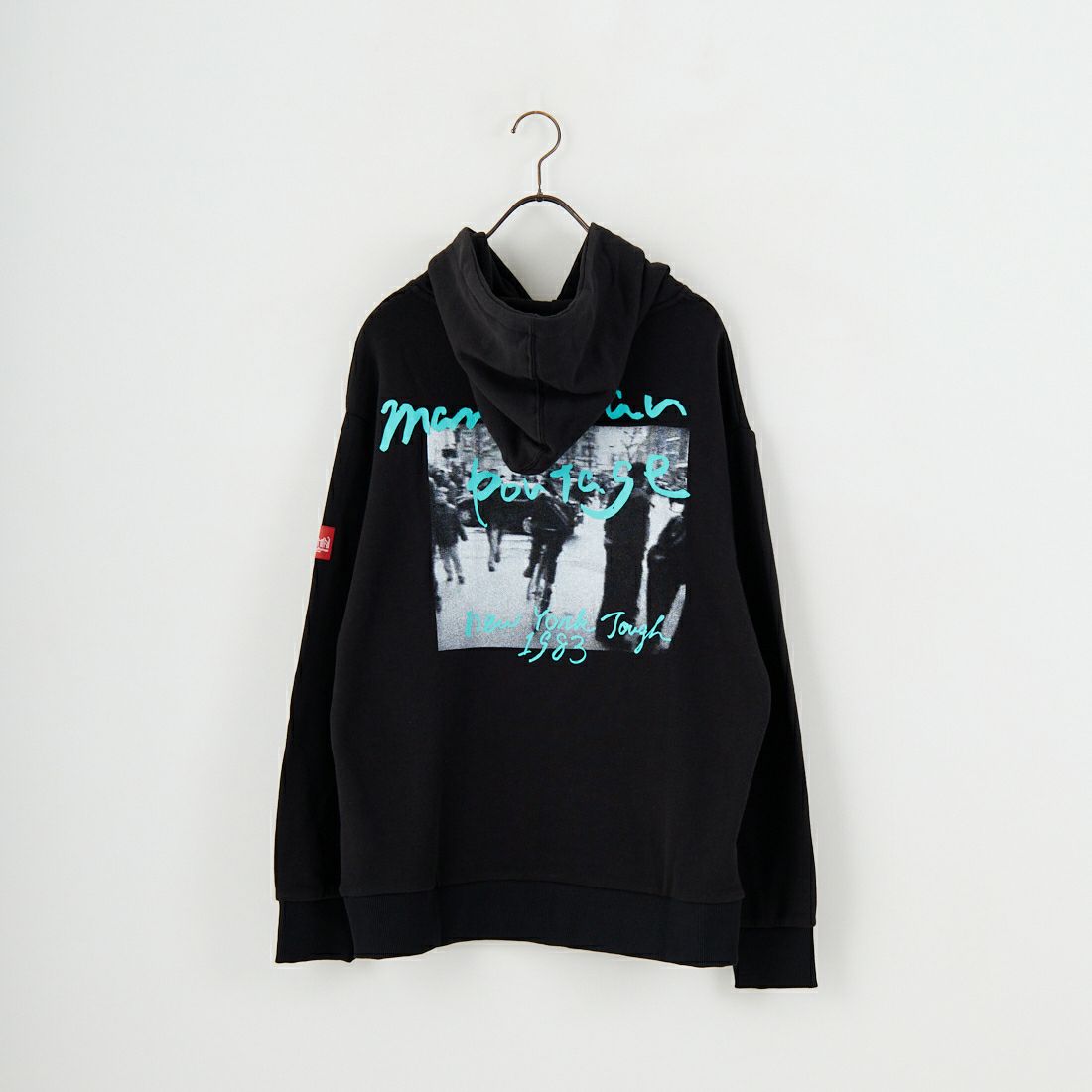 MANHATTAN PORTAGE [マンハッタンポーテージ] 別注 バックフォトプリントパーカー [25FWMP-IN73-JF] BLACK