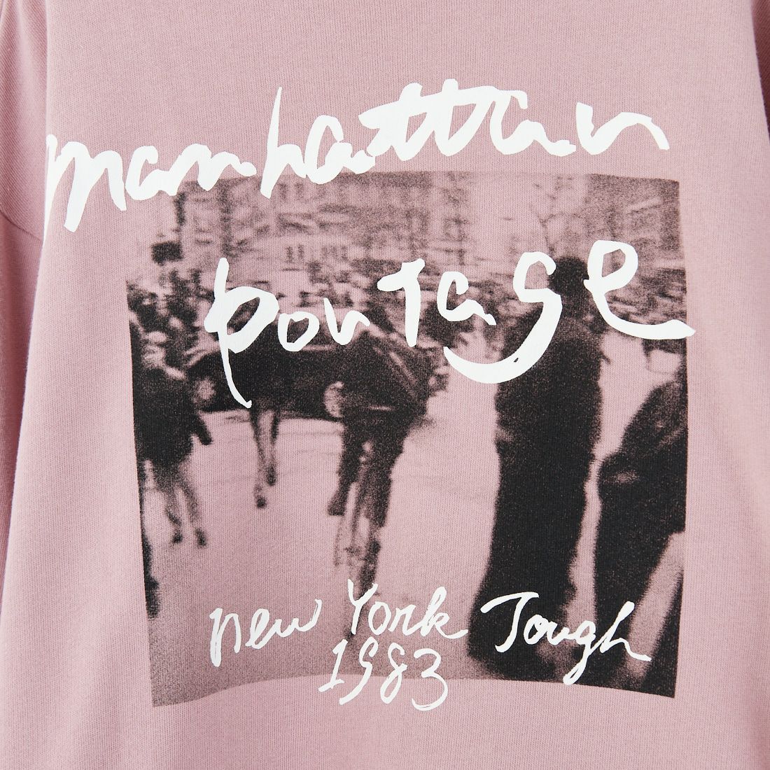 MANHATTAN PORTAGE [マンハッタンポーテージ] 別注 バックフォトプリントパーカー [25FWMP-IN73-JF] PINK