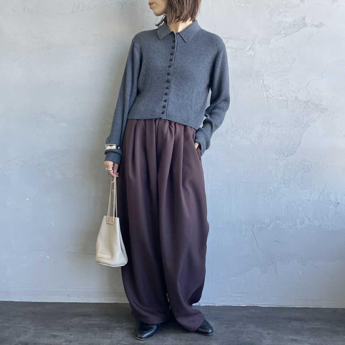 mizuiro ind [ミズイロインド] ワイドカーゴパンツ [1-260016A] 44 BROWN &&モデル身長：158cm 着用サイズ：2&&