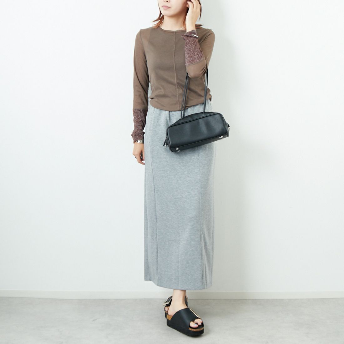 Jf Ready Made [ジェイエフレディメイド] 2WAYラメカフスインナー [922-24103] ﾌﾞﾗｳﾝ &&モデル身長：167cm 着用サイズ：F&&