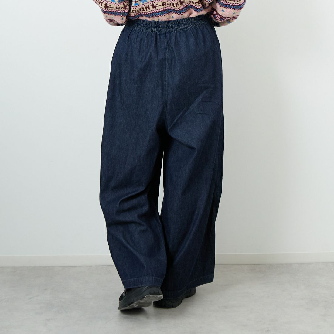 Needles [ニードルズ] 6ozデニム ヒザデルパンツ [RW240] A INDIGO &&モデル身長：162cm 着用サイズ：1&&