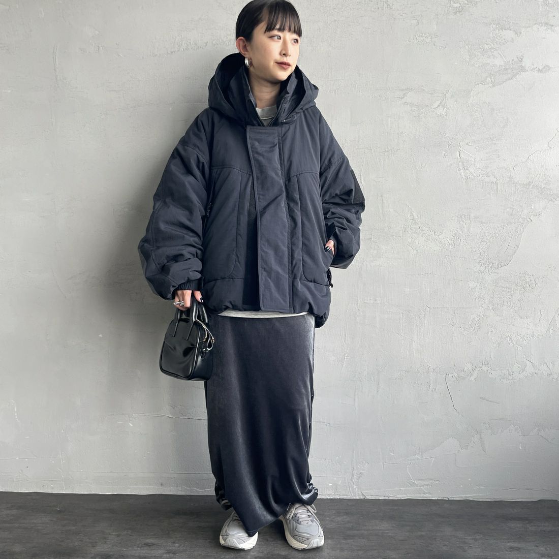 TODAYFUL [トゥデイフル] モンスターダウンジャケット [12420006] BLK &&モデル身長：150cm 着用サイズ：36&&