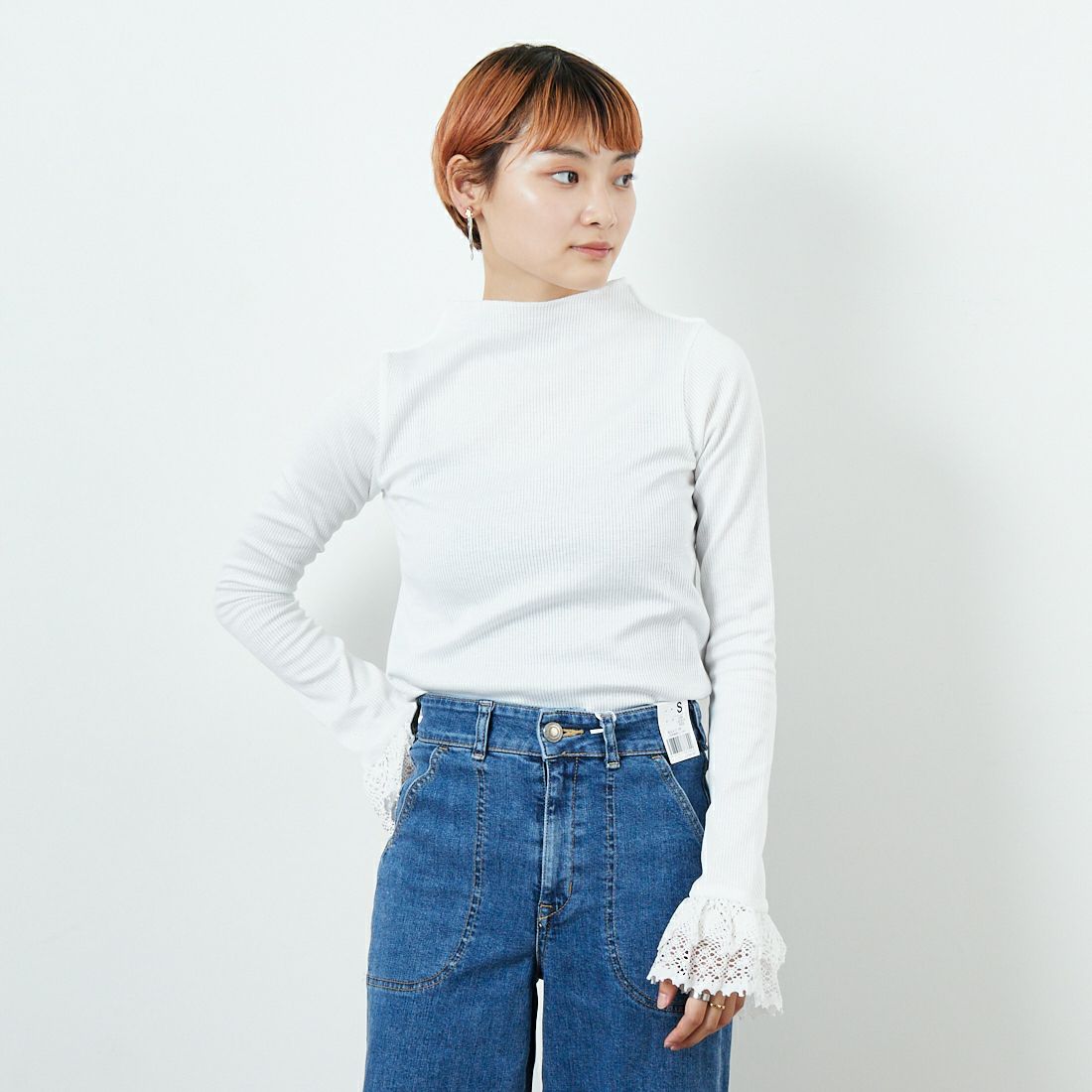 A WHITE&&モデル身長：160cm 着用サイズ：0&&