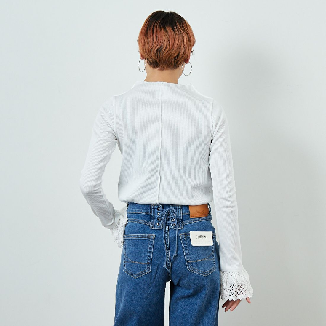 RhodolirioN [ロドリリオン] リブレースカフブルオーバーTシャツ [RV1096] A WHITE &&モデル身長：160cm 着用サイズ：0&&