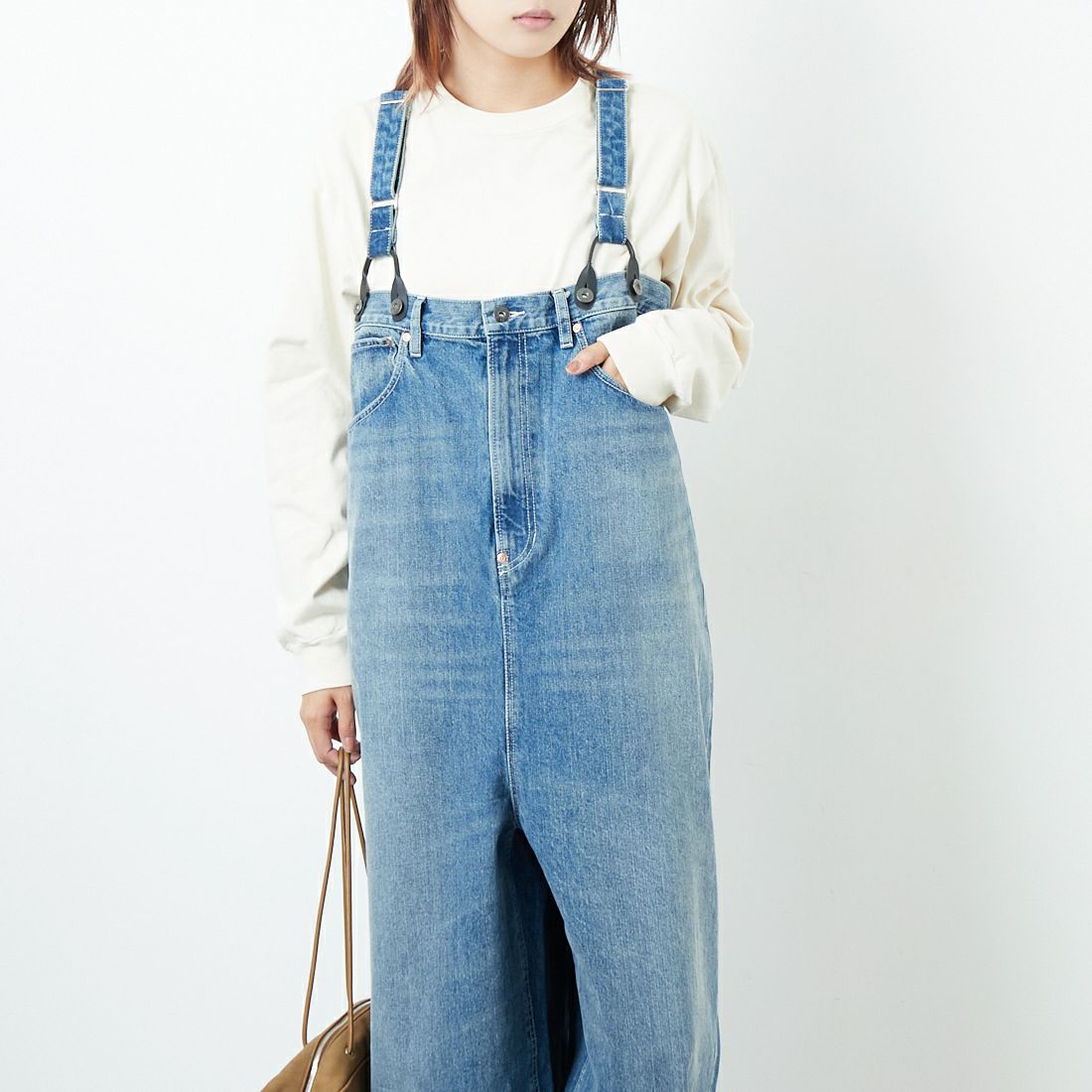 RhodolirioN [ロドリリオン] 5ポケットサスペンダーパンツ [RV1056] INDIGO &&モデル身長：167cm 着用サイズ：ONE SIZE&&