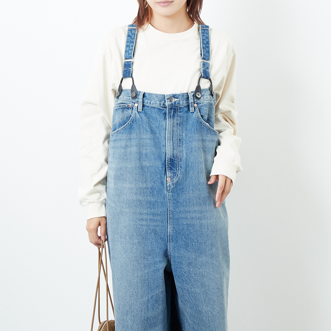 RhodolirioN [ロドリリオン] 5ポケットサスペンダーパンツ [RV1056] INDIGO &&モデル身長：167cm 着用サイズ：ONE SIZE&&