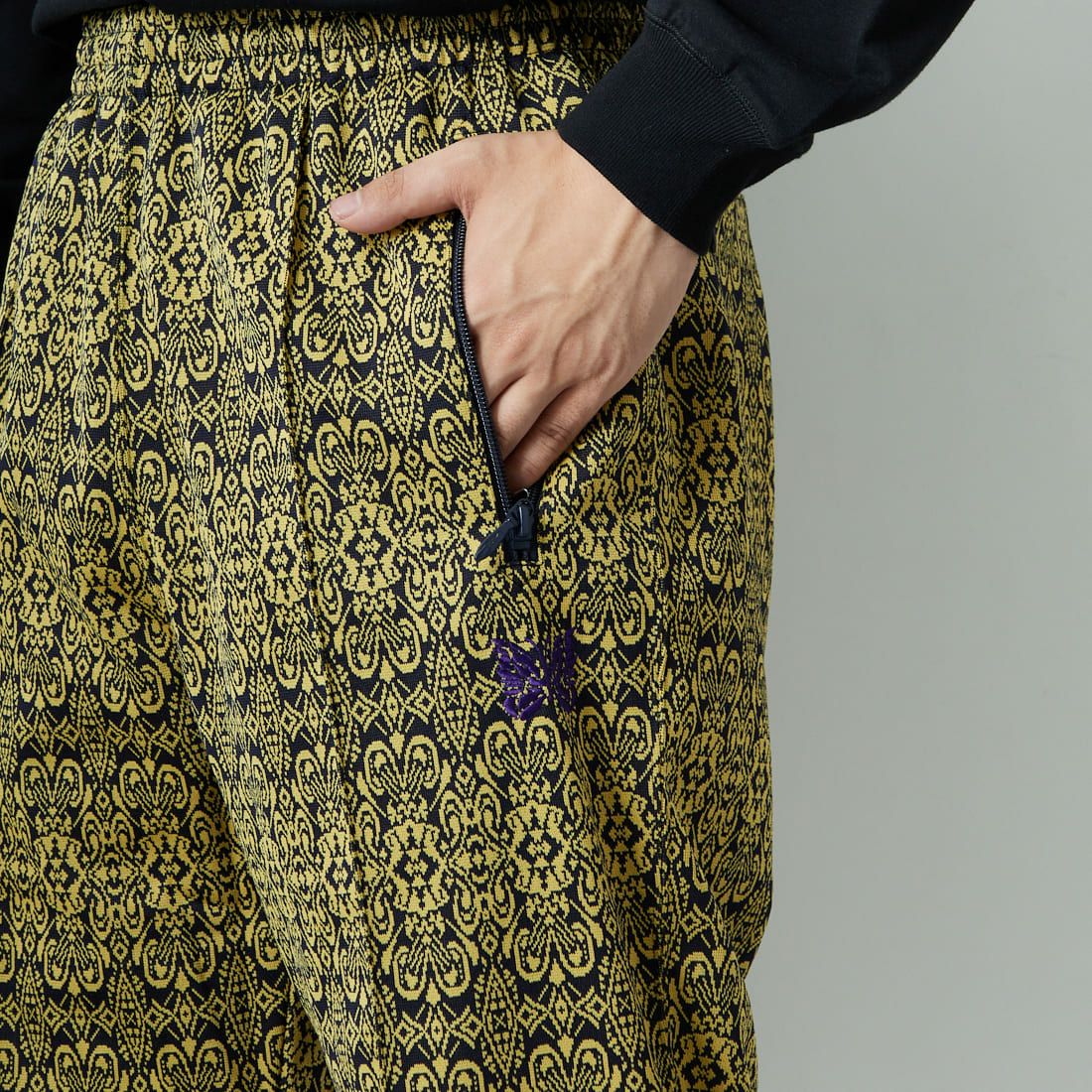 Needles [ニードルズ] トラックパンツ [RW313] A ARABESQU &&モデル身長：179cm 着用サイズ：M&&
