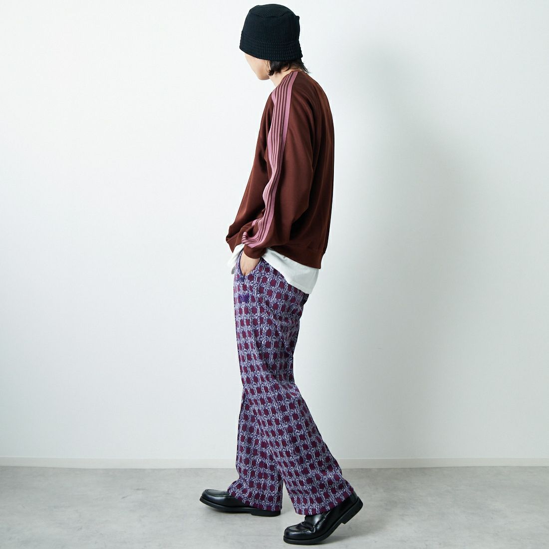 Needles [ニードルズ] トラッククルーネックシャツ [RW315] A BROWN &&モデル身長：179cm 着用サイズ：L&&