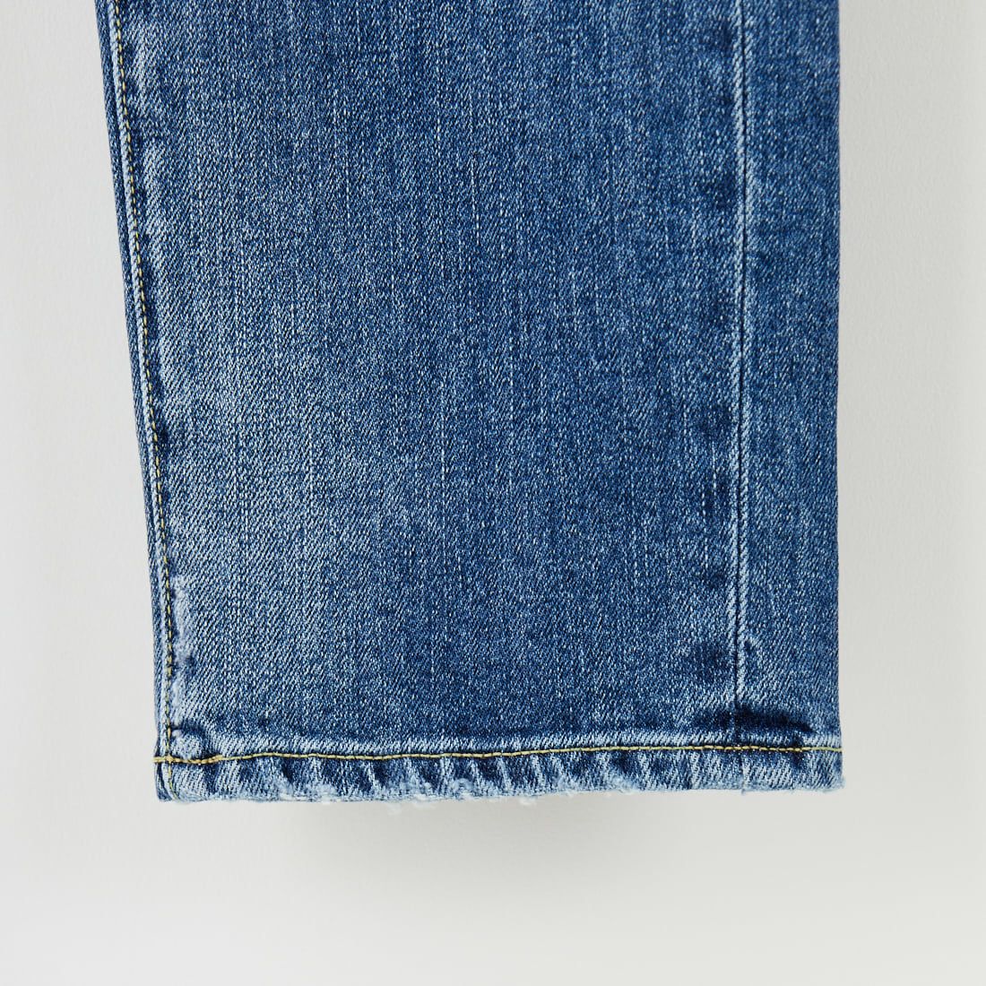 RED CARD TOKYO [レッドカード トーキョー] Rhythm+ スリムテーパードデニム [12M86801VMD] K-VINT MID