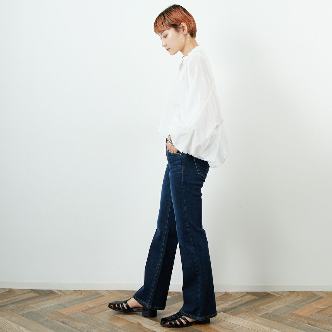MICA&DEAL [マイカアンドディール] ドルマンパフスリーブブラウス [0125301209] OFF WHITE &&モデル身長：160cm 着用サイズ：F&&