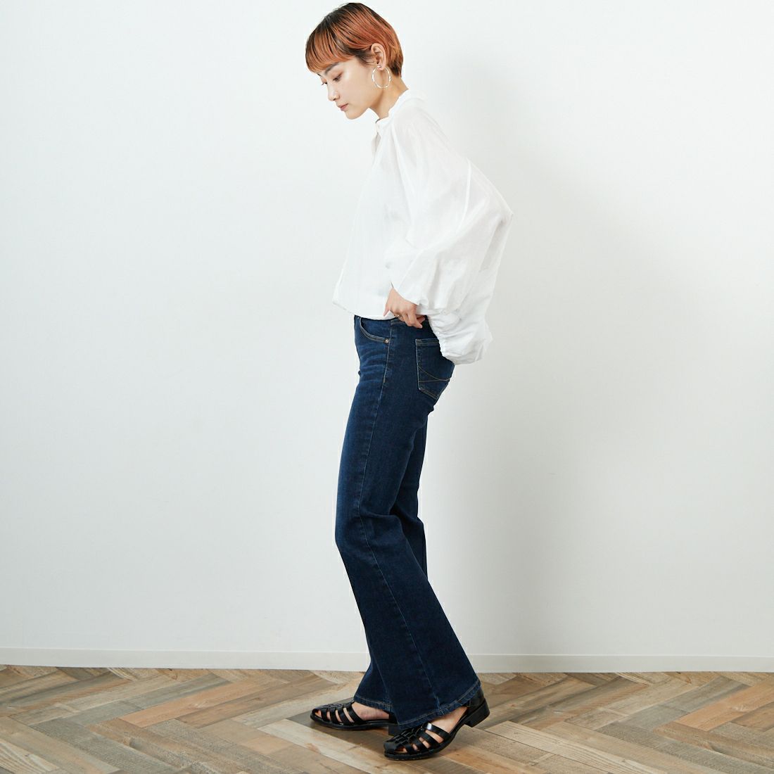 MICA&DEAL [マイカアンドディール] ドルマンパフスリーブブラウス [0125301209] OFF WHITE &&モデル身長：160cm 着用サイズ：F&&