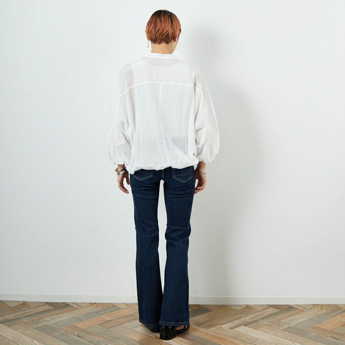 MICA&DEAL [マイカアンドディール] ドルマンパフスリーブブラウス [0125301209] OFF WHITE &&モデル身長：160cm 着用サイズ：F&&