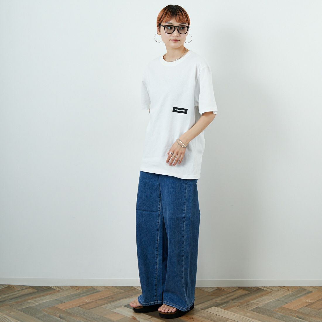 SABI [サビ] SABIコラボレーション バックプリントTシャツ [25189JF] WHITE &&モデル身長：160cm 着用サイズ：M&&