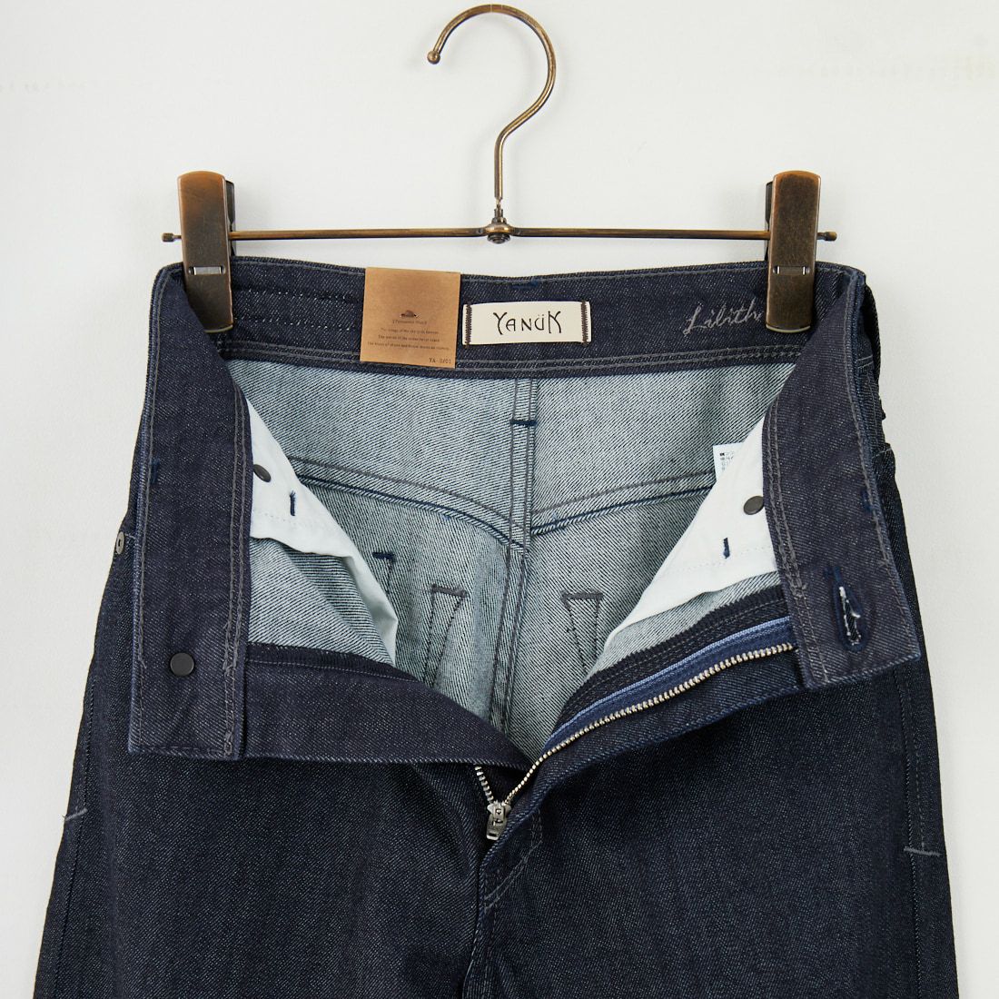 YANUK [ヤヌーク] ワイドストレート LILITH [57153077] OWI