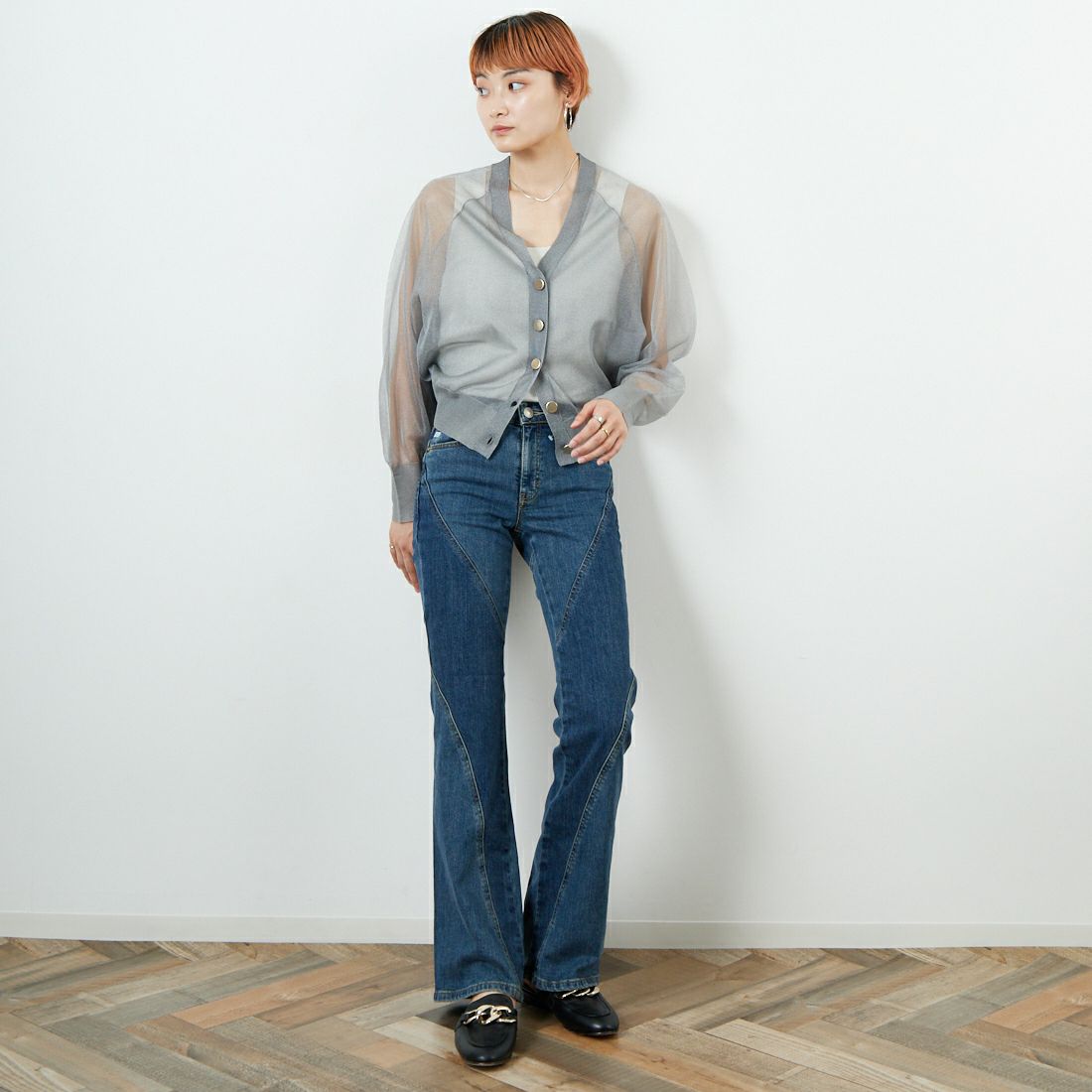 SOMETHING [サムシング] LISA スパイラルフレアデニムパンツ [SKY31] 786 SPIRAL &&モデル身長：160cm 着用サイズ：26&&