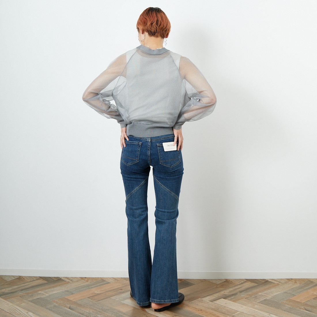 SOMETHING [サムシング] LISA スパイラルフレアデニムパンツ [SKY31] 786 SPIRAL &&モデル身長：160cm 着用サイズ：26&&