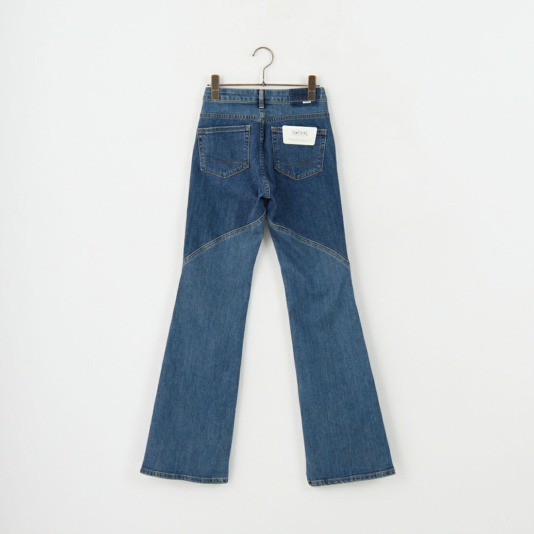SOMETHING [サムシング] LISA スパイラルフレアデニムパンツ [SKY31] 786 SPIRAL