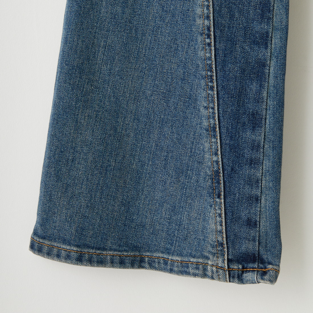 SOMETHING [サムシング] LISA スパイラルフレアデニムパンツ [SKY31] 786 SPIRAL