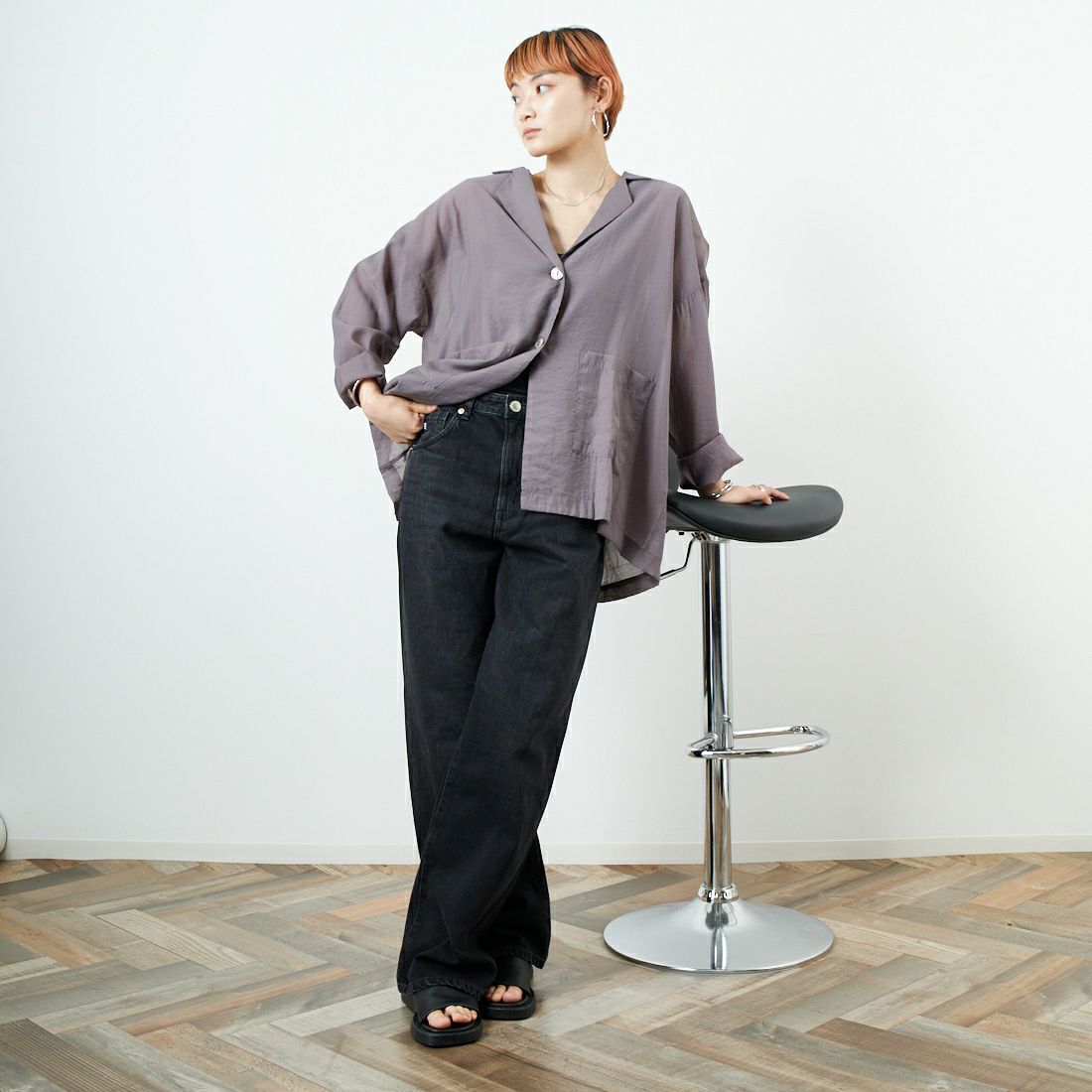 SOMETHING [サムシング] ELSA ヴィンテージルーズストレートデニム [SEA15] 83 BLACK &&モデル身長：160cm 着用サイズ：XS&&