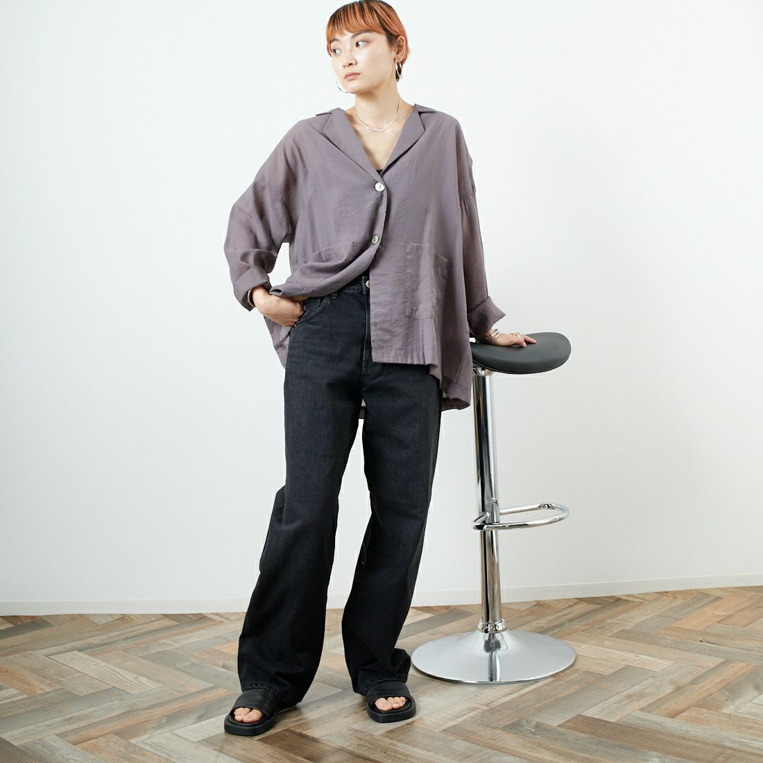 SOMETHING [サムシング] ELSA ヴィンテージルーズストレートデニム [SEA15] 83 BLACK &&モデル身長：160cm 着用サイズ：XS&&