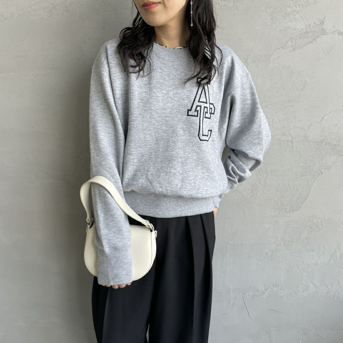 Americana × JEANS FACTORY [アメリカーナ × ジーンズファクトリー] 別注 ショート丈 バックロゴ スウェットライクニット [ASO-C-003-1-JF] ｸﾞﾚｰ &&モデル身長：160cm 着用サイズ：ONE SIZE&&