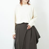 01 D.IVORY&&モデル身長：168cm 着用サイズ：2&&