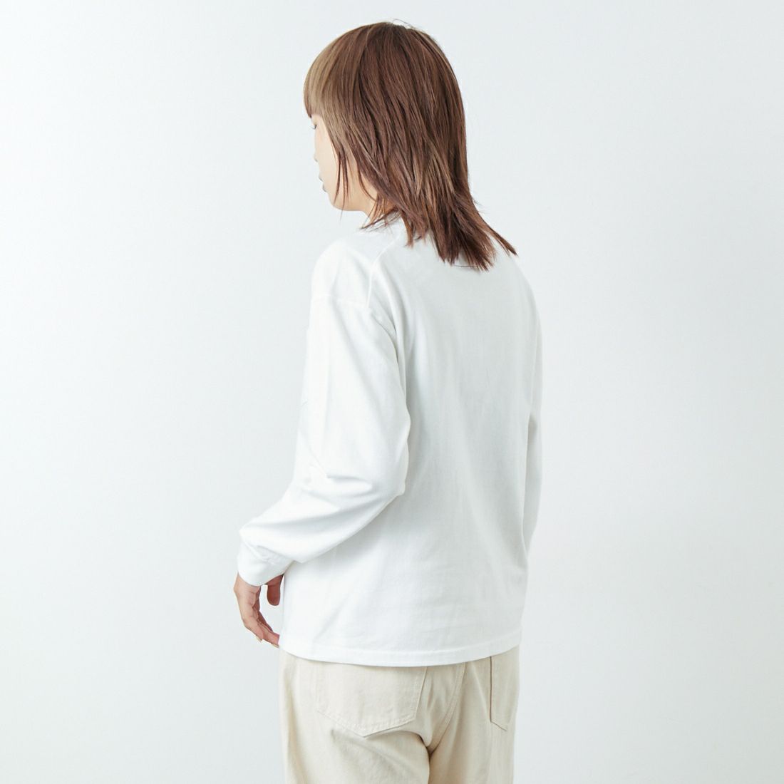 THE NORTH FACE PURPLE LABEL [ザ ノースフェイス パープルレーベル] 8オンスフィールド ロングスリーブポケットTシャツ [N25FT063] OW OFF WHI &&モデル身長：167cm 着用サイズ：WS&&