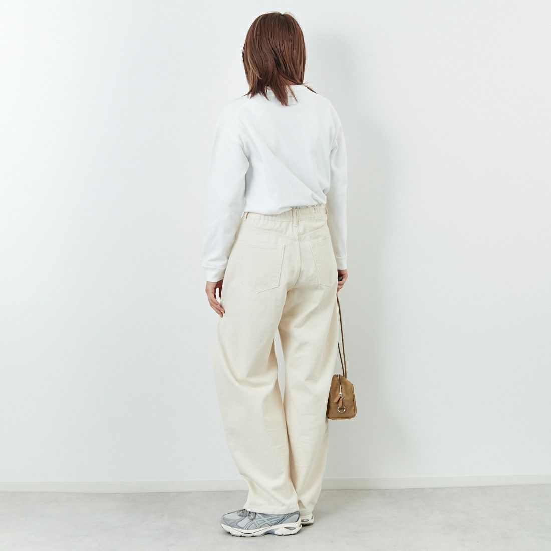 THE NORTH FACE PURPLE LABEL [ザ ノースフェイス パープルレーベル] 8オンスフィールド ロングスリーブポケットTシャツ [N25FT063] OW OFF WHI &&モデル身長：167cm 着用サイズ：WS&&