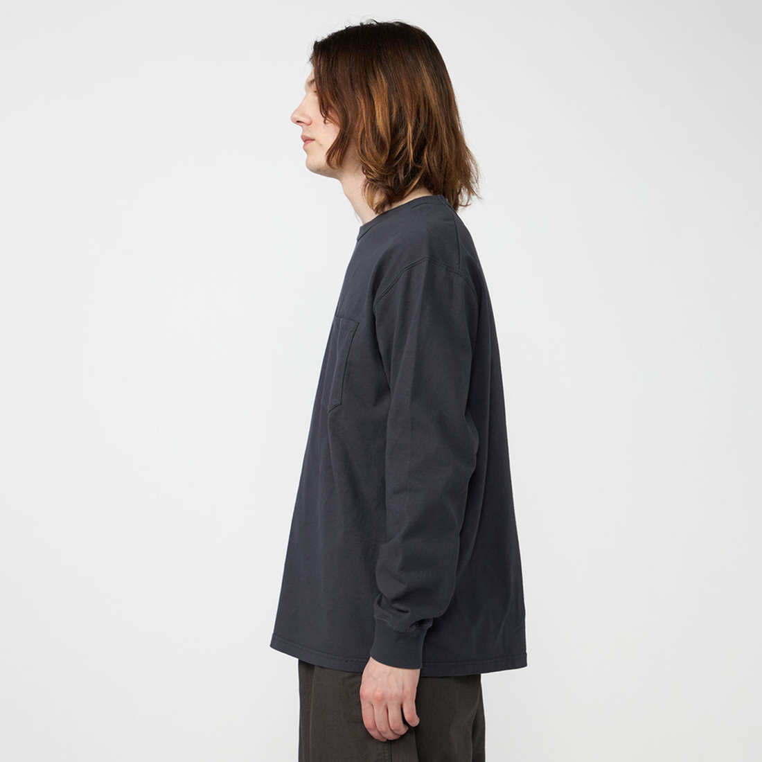 THE NORTH FACE PURPLE LABEL [ザ ノースフェイス パープルレーベル] 8オンスフィールド ロングスリーブポケットTシャツ [N25FT063] AH ASPHALT &&モデル身長：179cm 着用サイズ：M&&