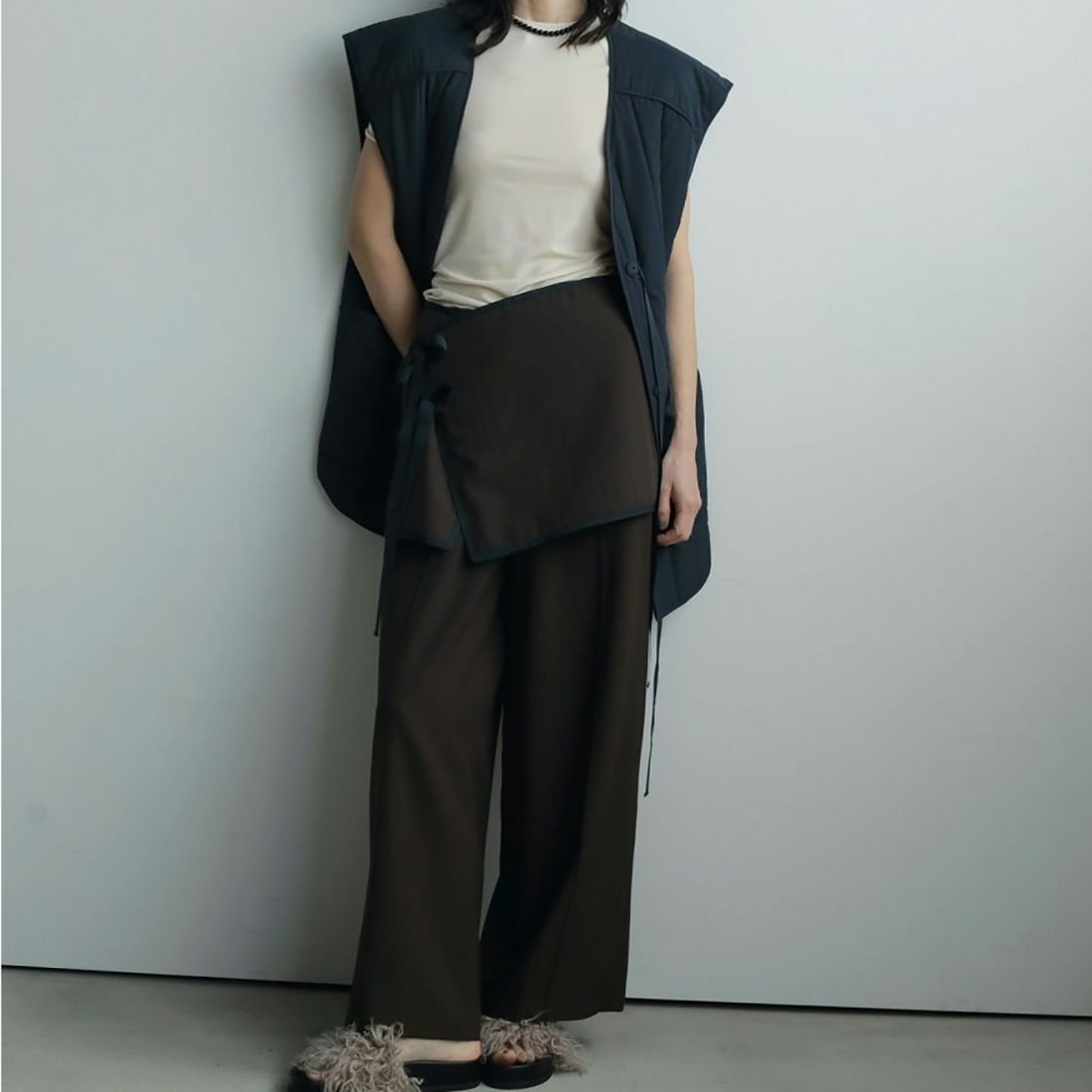 anuke [アンヌーク] ピンタックワイドパンツ [62520730] BRN