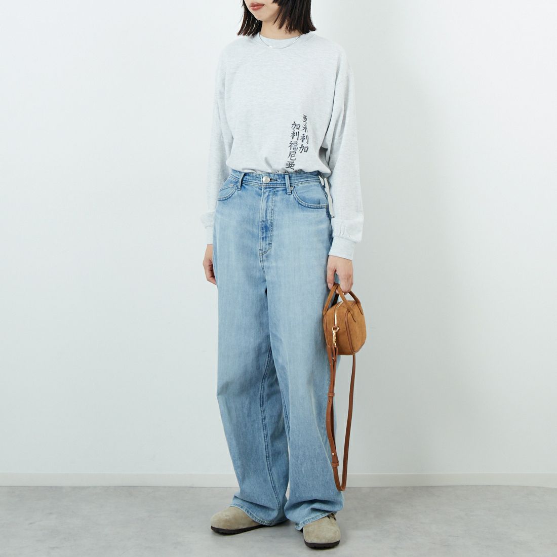 ILL ONE EIGHTY [イル ワンエイティ] アメリカンウェーブ ロングスリーブTシャツ [ILL252-02B] WHT HEATHE &&モデル身長：162cm 着用サイズ：S&&