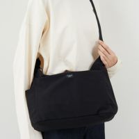 11 BLACK