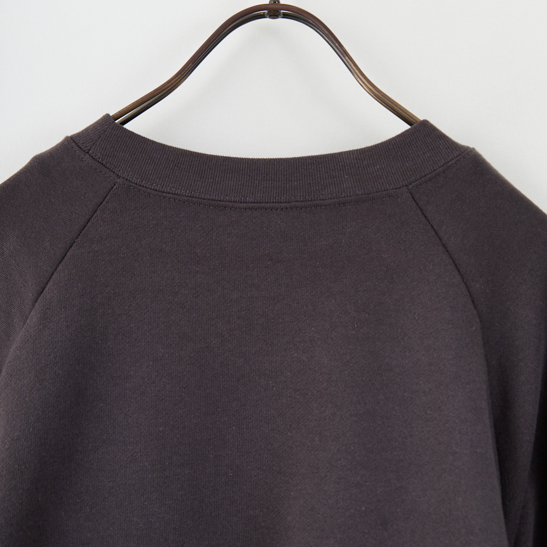 Health knit [ヘルスニット] 別注 ショート丈 クラシックラグランスリーブスウェット [HR25F-L269IN-JF] CHARCOAL
