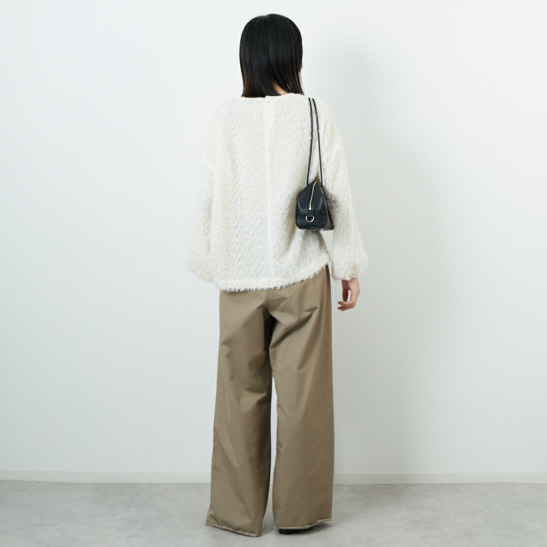 STELLA CIFFON [ステラシフォン] シアーカットジャガードブラウス [ST3-26406] 02 WHITE &&モデル身長：162cm 着用サイズ：36&&