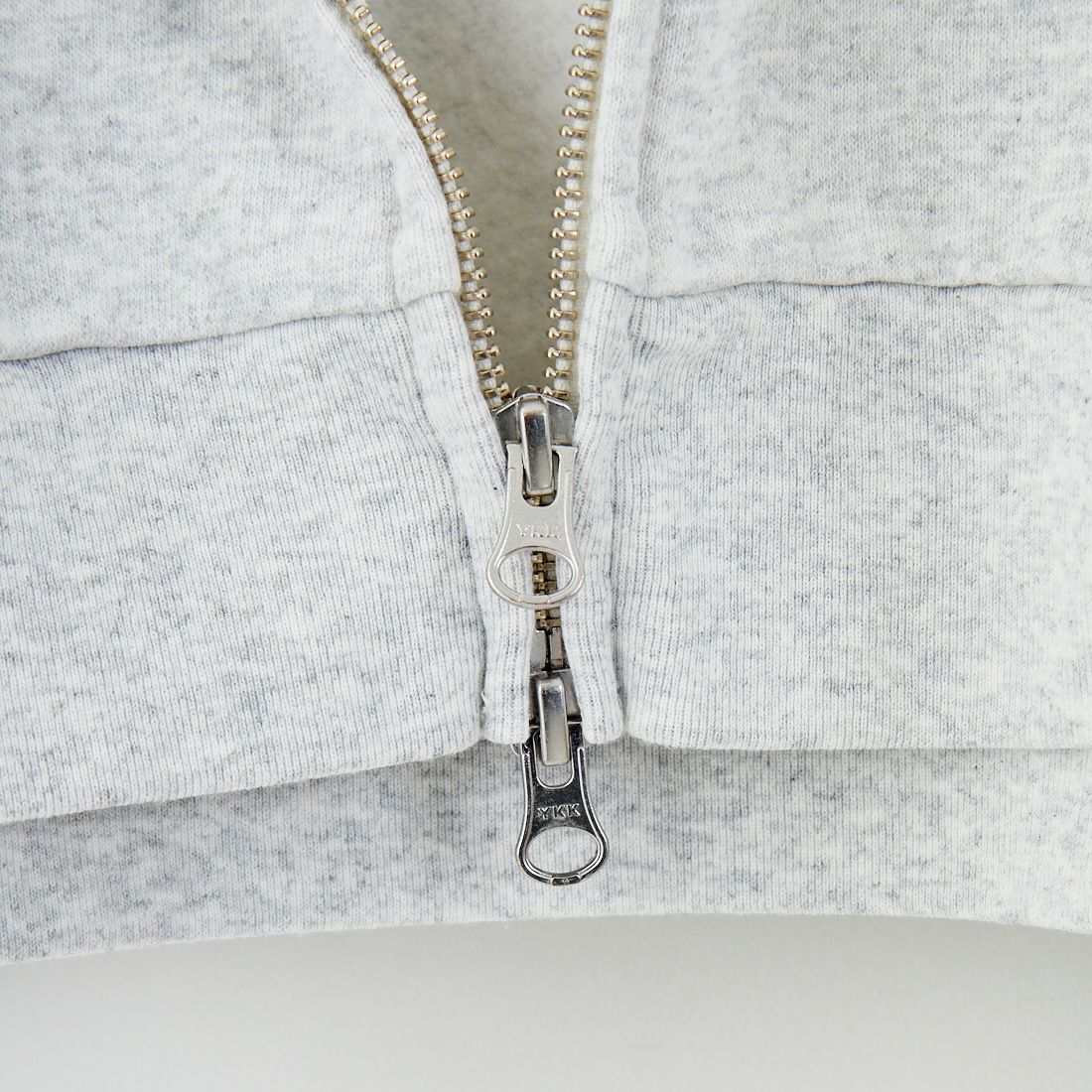 Health knit [ヘルスニット] 別注 ショート丈 クラシックスウェットジップパーカー [HR25F-L270IN-JF] H.GRAY