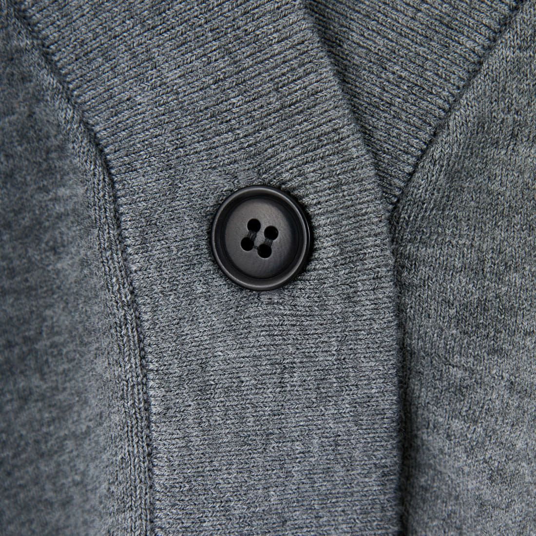 Americana × JEANS FACTORY [アメリカーナ × ジーンズファクトリー] 別注 バックロゴ ショート丈Vネックカーディガン [ASO-C-004-2-JF] ﾁｬｺｰﾙ