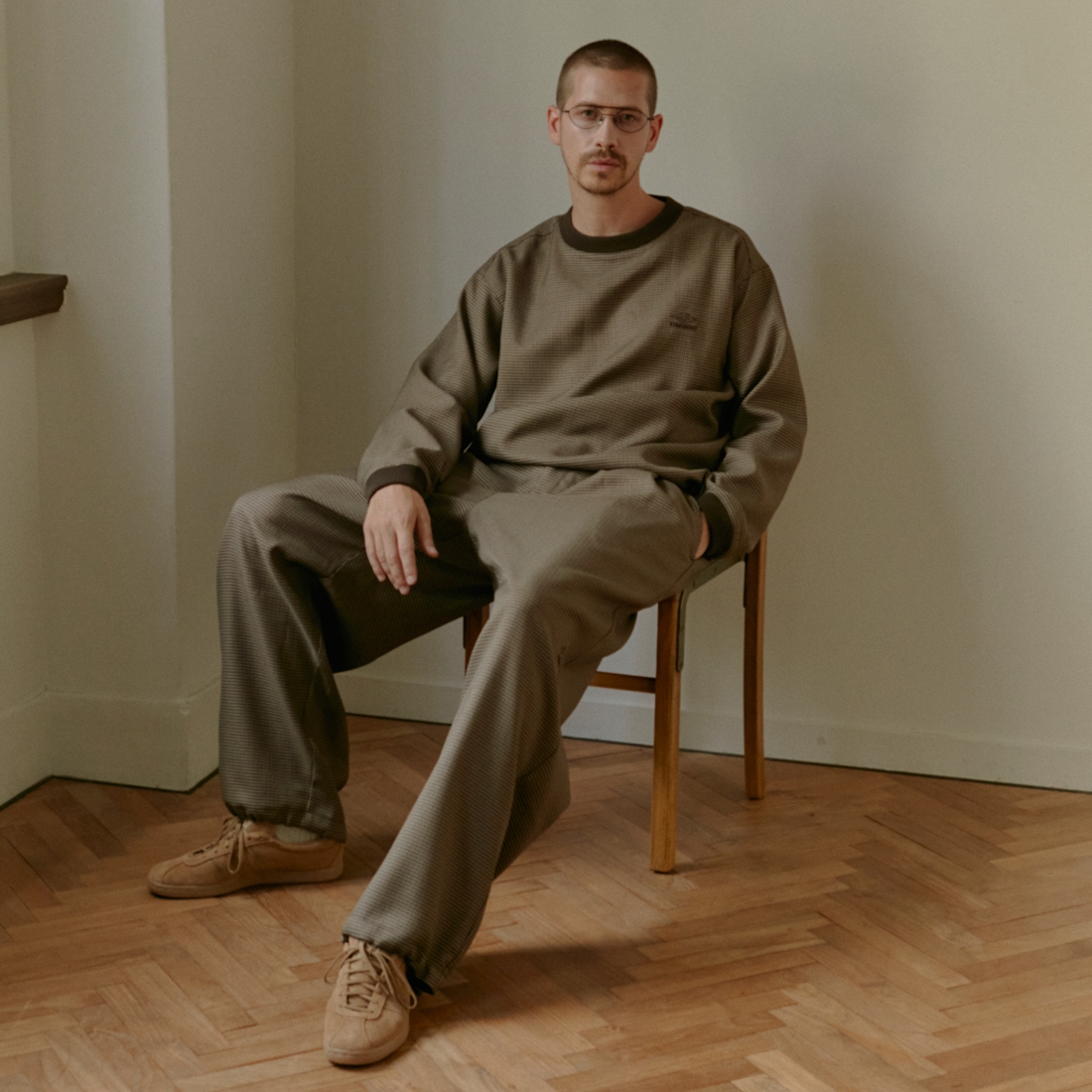 UMBRO [アンブロ] 別注 ワンポイント刺繍ロゴ ドローコードスウェット [KBT126-NK-PO2-MS-JF] CHECK