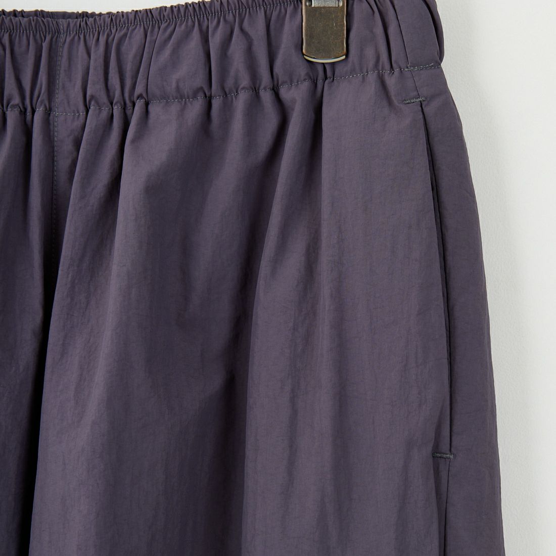 UMBRO [アンブロ] 別注 ナイロントラックパンツ [KBT126-NK-PT1-MS-JF] GRAY