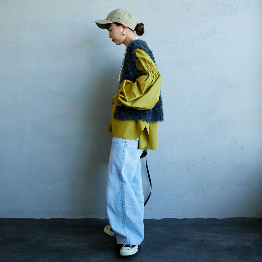 USINE [ユジーヌ] 袖ボリュームチュニックブラウス [IN2-SH-5] MUSTARD &&モデル身長：150cm 着用サイズ：F&&